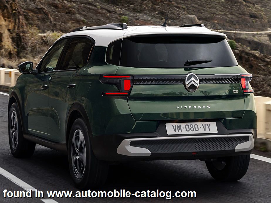 The New 2025 Citroen C3 Aircross rear view